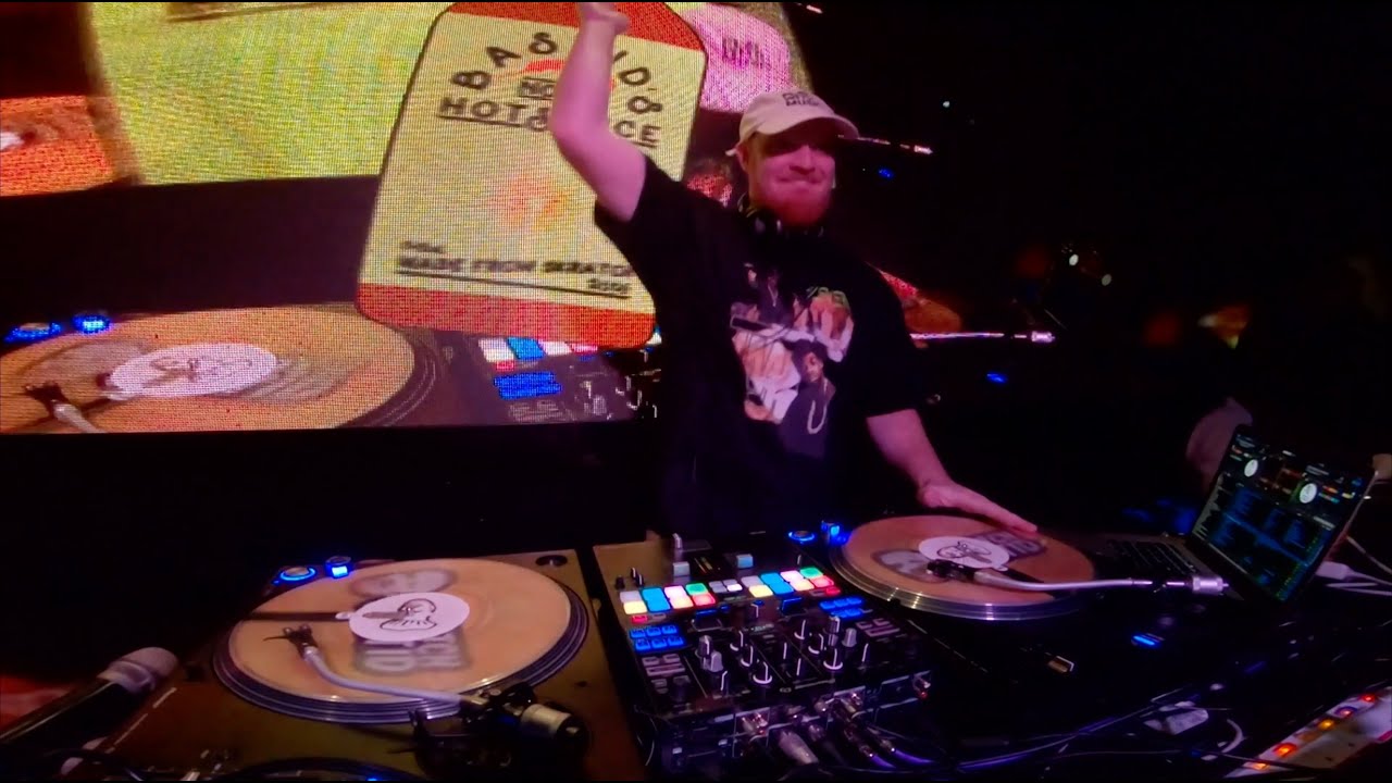 Skratch Bastid - 2019 Showcase - Red Bull 3Style - Taipei, Taiwan