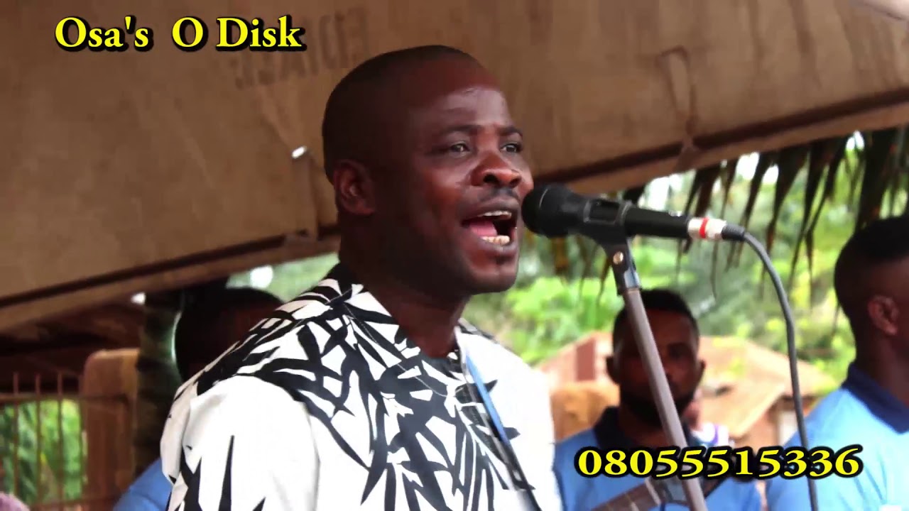 prince omonfomwan live performance 1