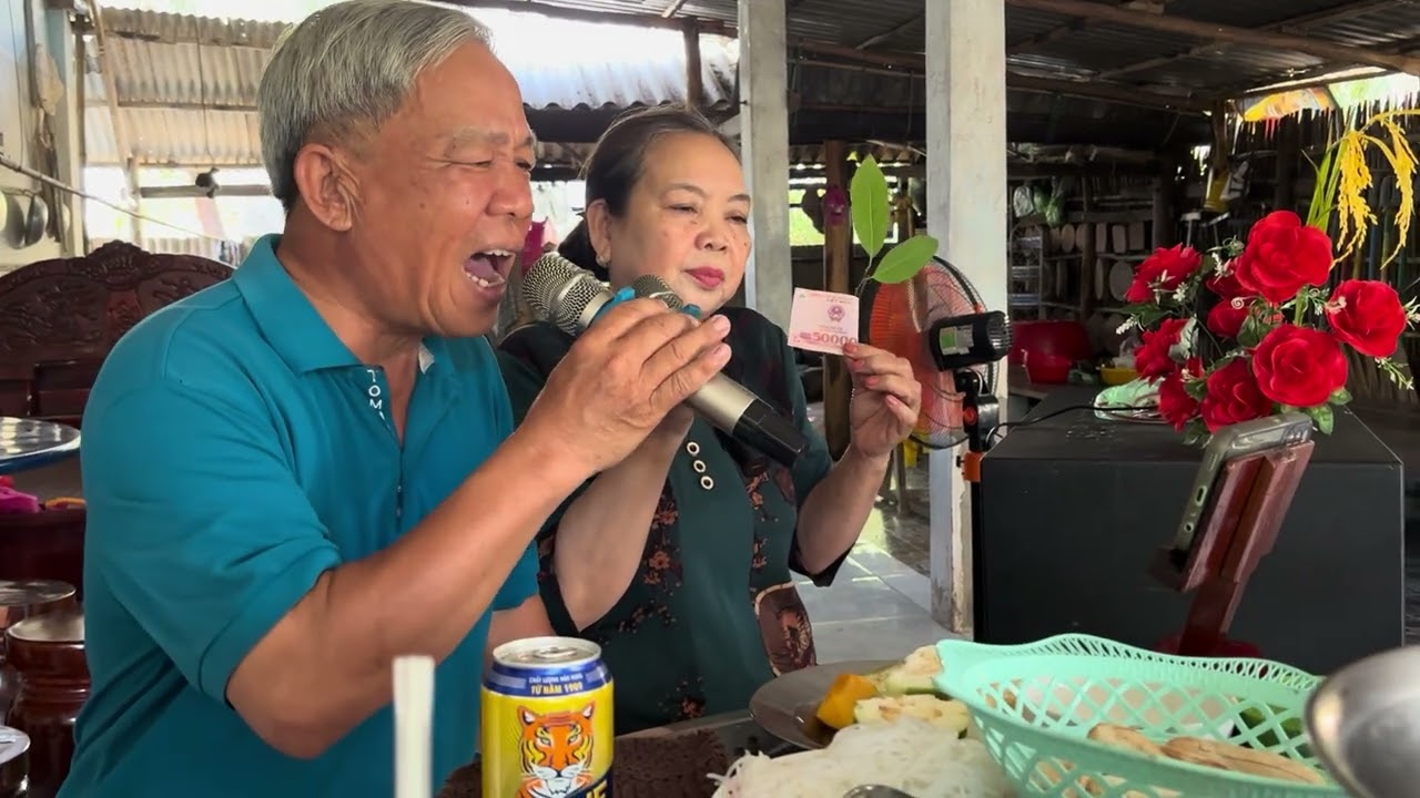 Ông bà ngoại song ca