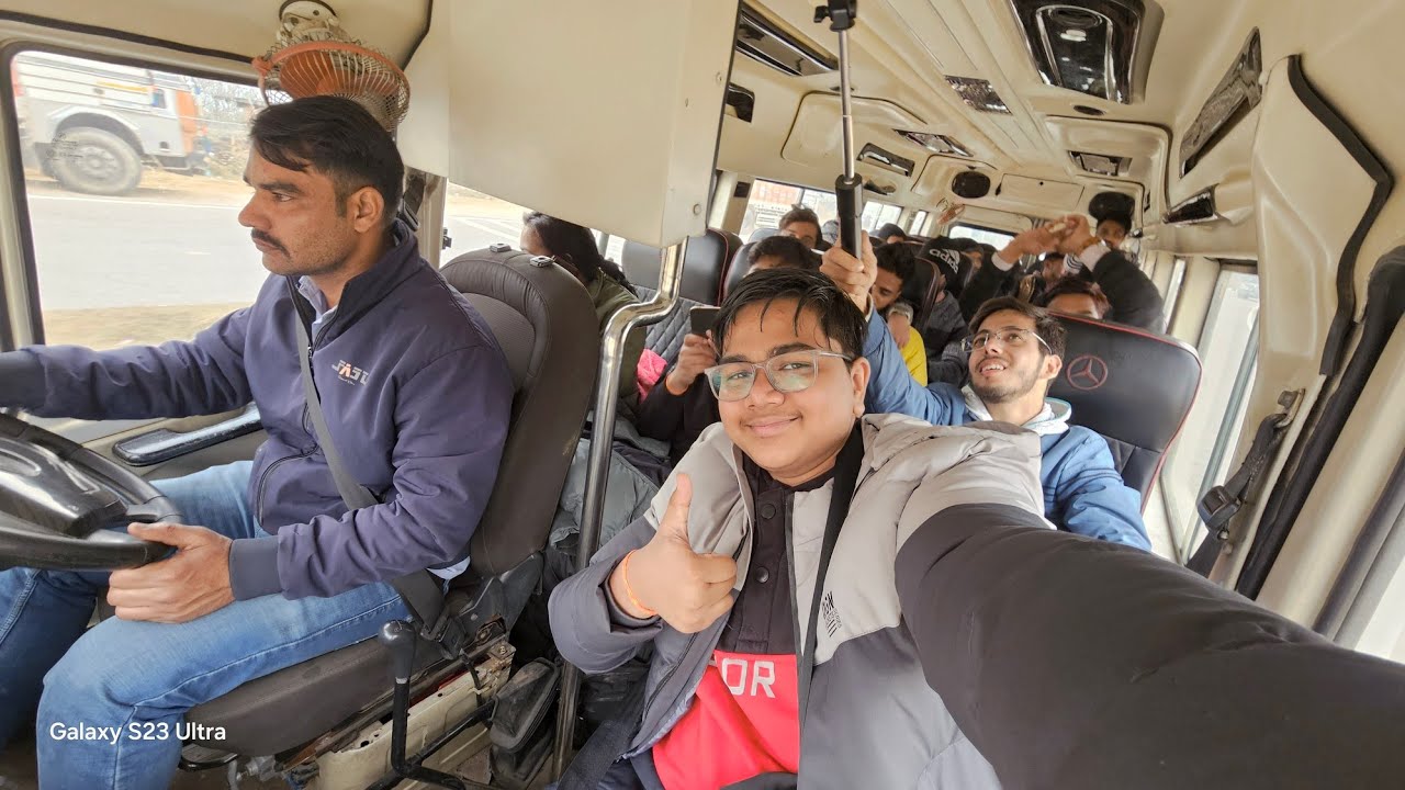 Manali Calling Again ❄️ | Delhi to Manali Travel Vlog