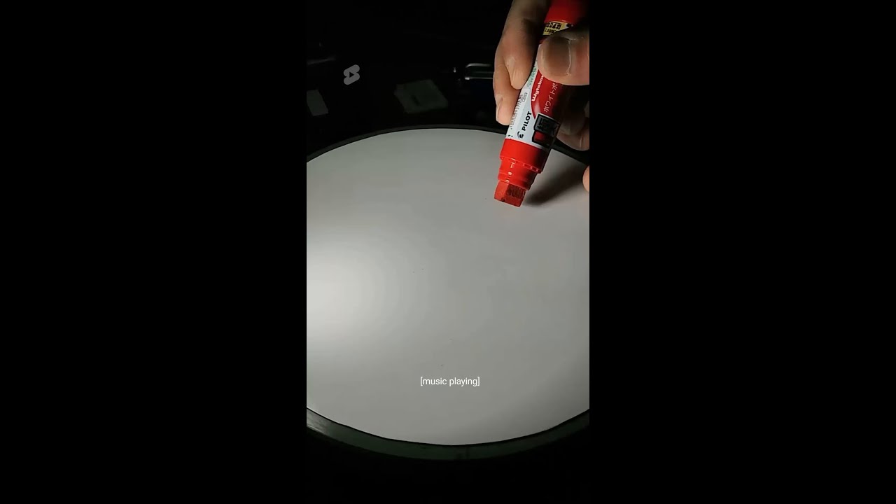 the spin is so smooooth @LimbaTrip #drawing #illusion #art