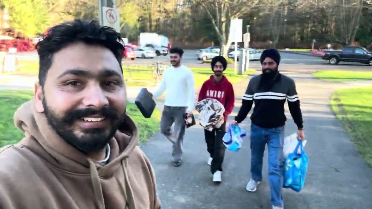 Punjabi vlog chobran ne laye najare “ROTI & CHAA 😍”“DESI PICNIC 🇨🇦” #punjabi #funny #viral#trending 