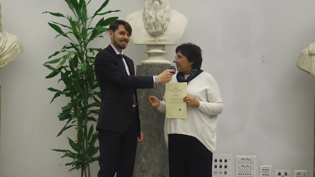 Intervista a Fabiola (Farmacia Roncagli), tra i premiati all'evento Energie per Roma in Campidoglio.
