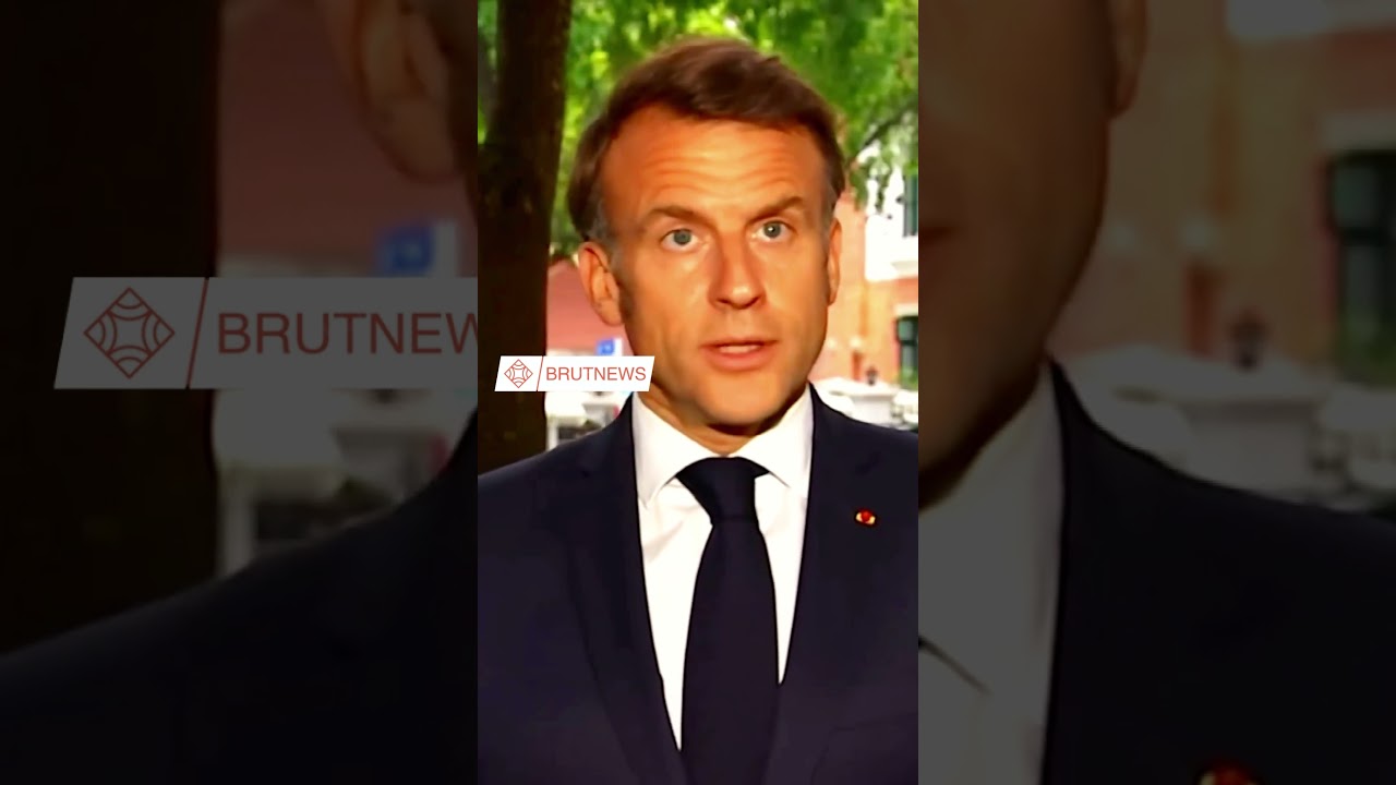 Brigitte Slaps Macron? The Shocking Story You Won't Believe!