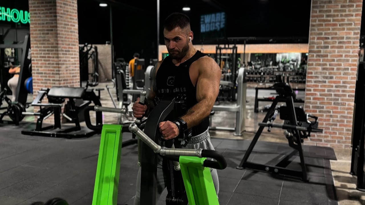 Time to look the worst. Pull day. (The Cut: Day 17)