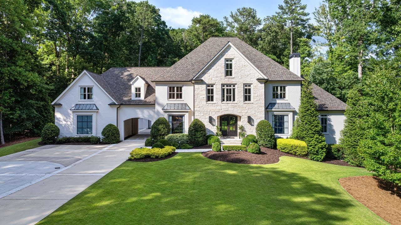 1191 W Conway Drive | Atlanta, GA 30327
