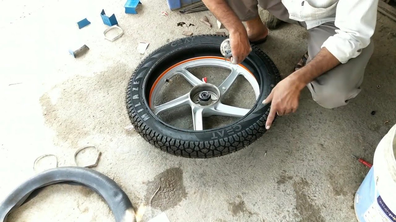 Convert Tube Tyre to Tubeless Tyre |  hero hf deluxe 2019 | Asj Vlogs