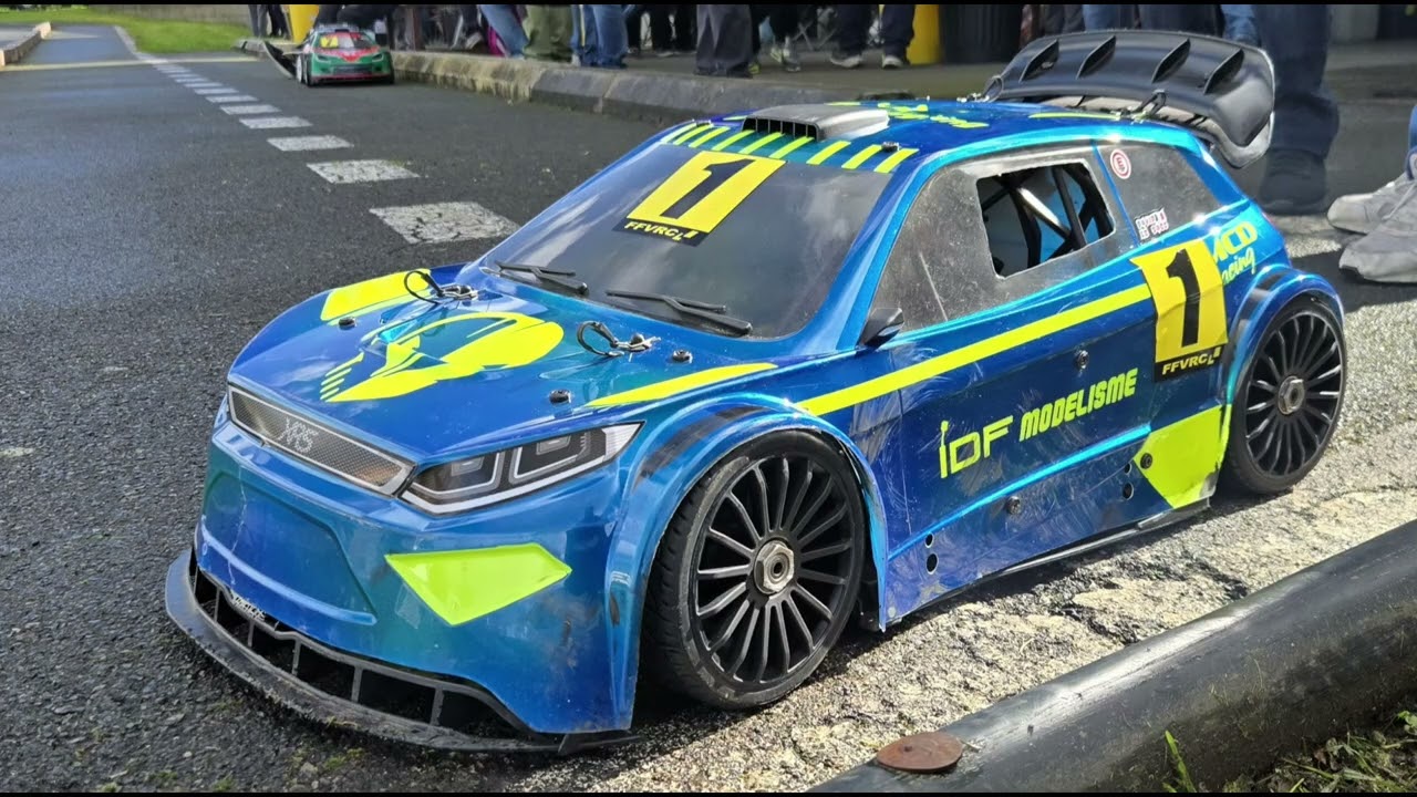 2026  Neuville   Photos