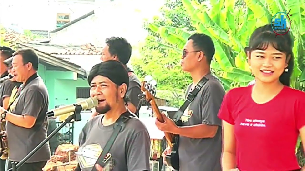 Aji Irama & SK Amanda - Menggapai Matahari / Cipt. Rhoma Irama