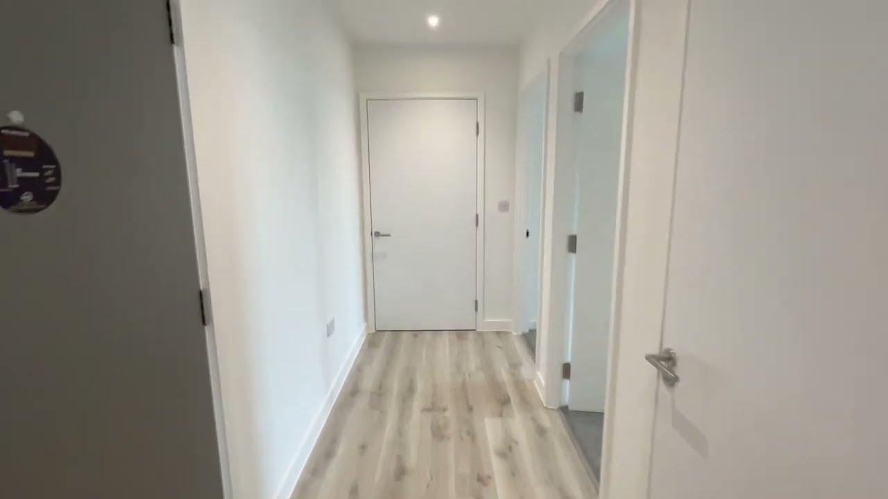 Manchester | No 1 Old Trafford | 13th Floor 2-Bed Apartment for Rent