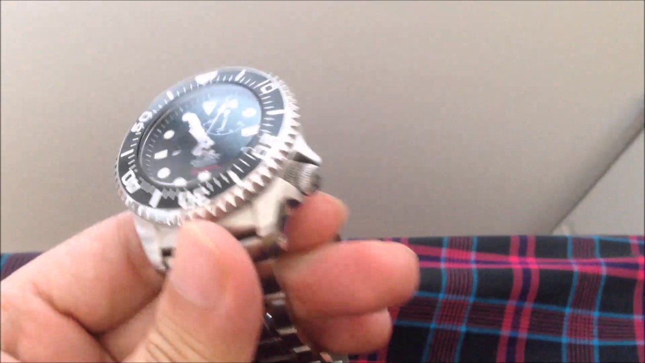 Short Review on the Orient 300M Pro Saturation Diver SEL0200