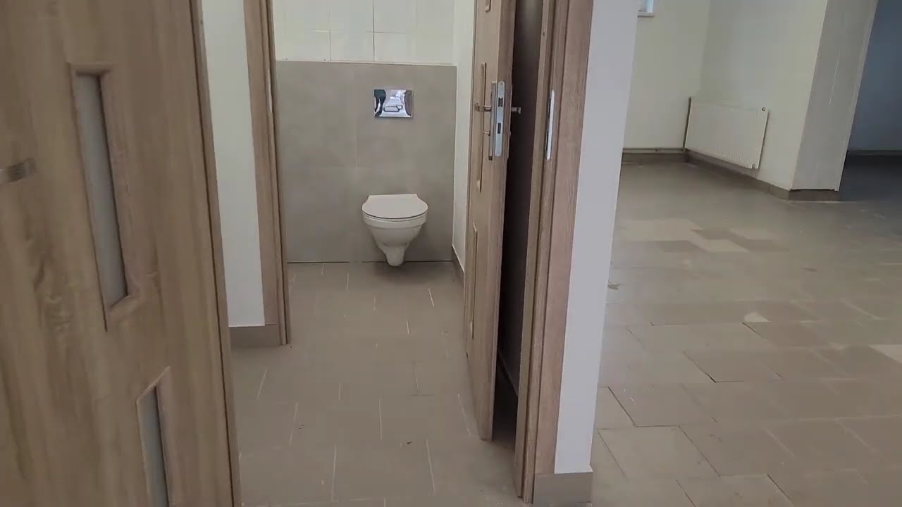 BRONOWICE WIELKIE* rejon UL OJCOWSKIEJ* lokal 83,4m