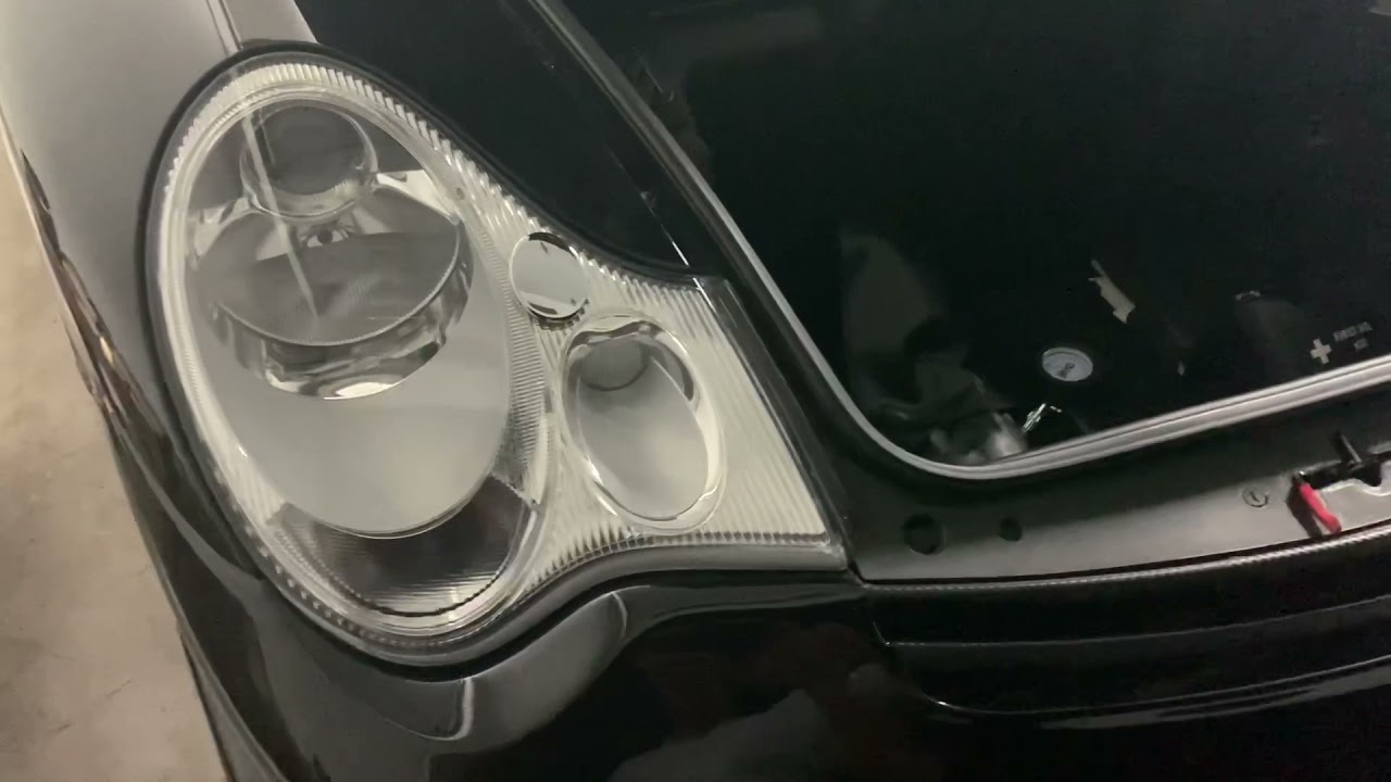 Easy replace bulb on Porsche 911 996 Turbo