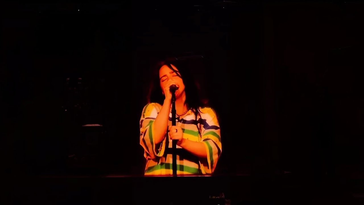 Billie Eilish - Michelle (The Beatles Cover)  Paris, France