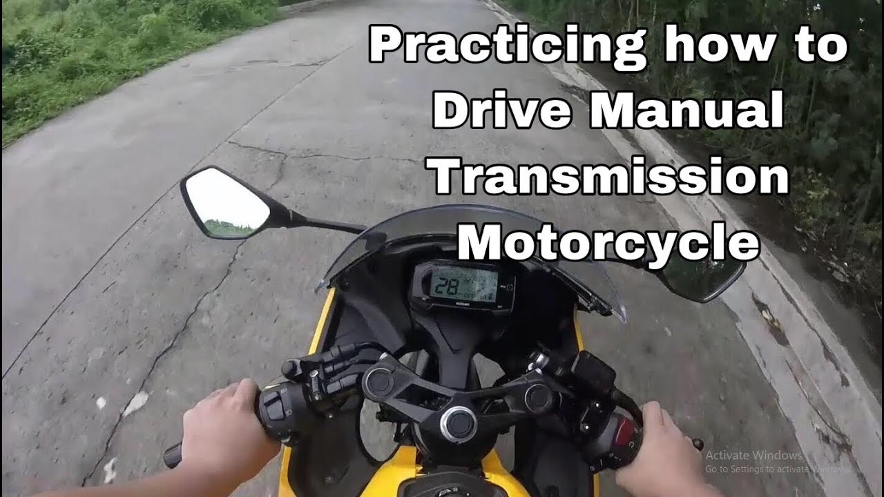 Practicing how to drive Manual Transmission Motorcycle | Suzuki GSX R150 | GoPro Hero