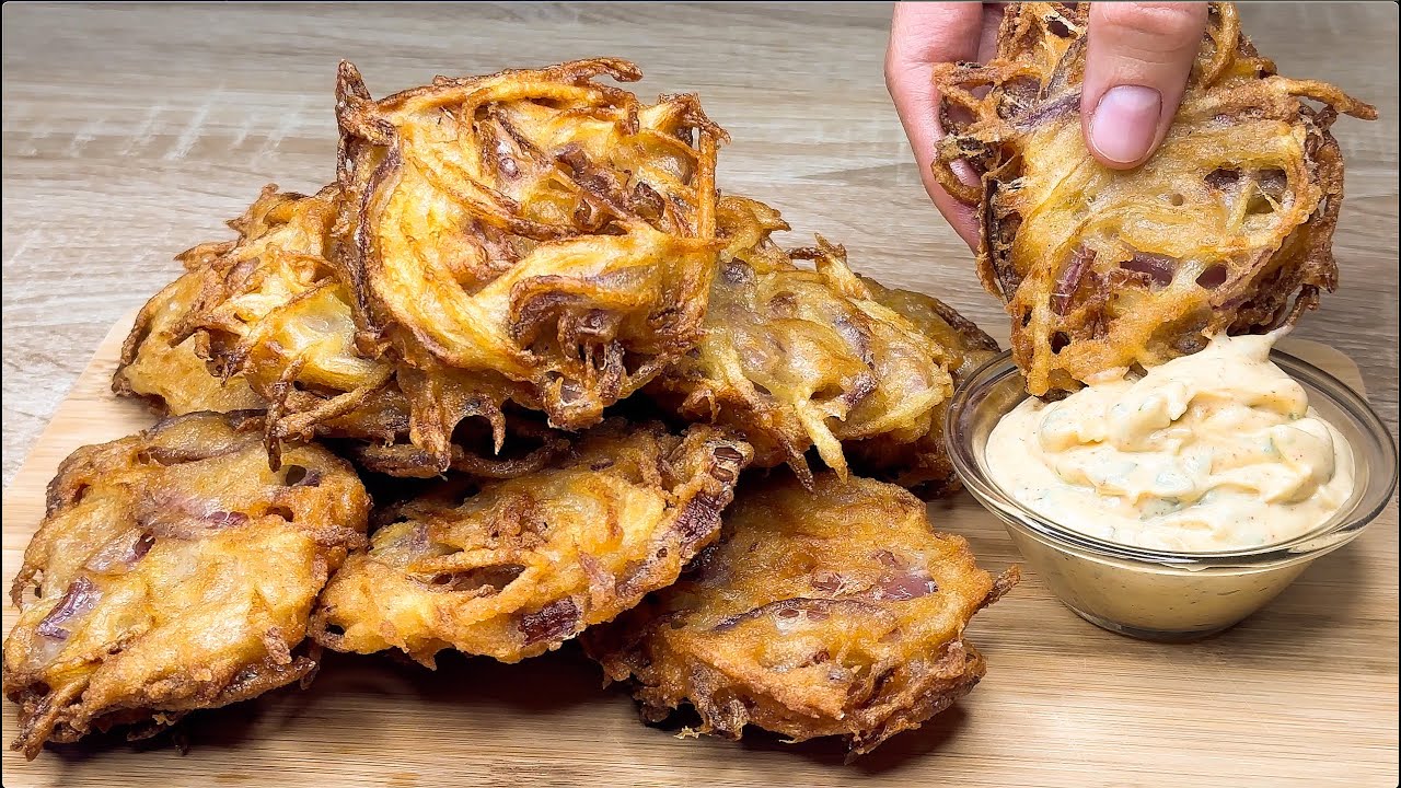 Картошка с луком вкуснее мяса! Простой, быстрый и экономичный рецепт!