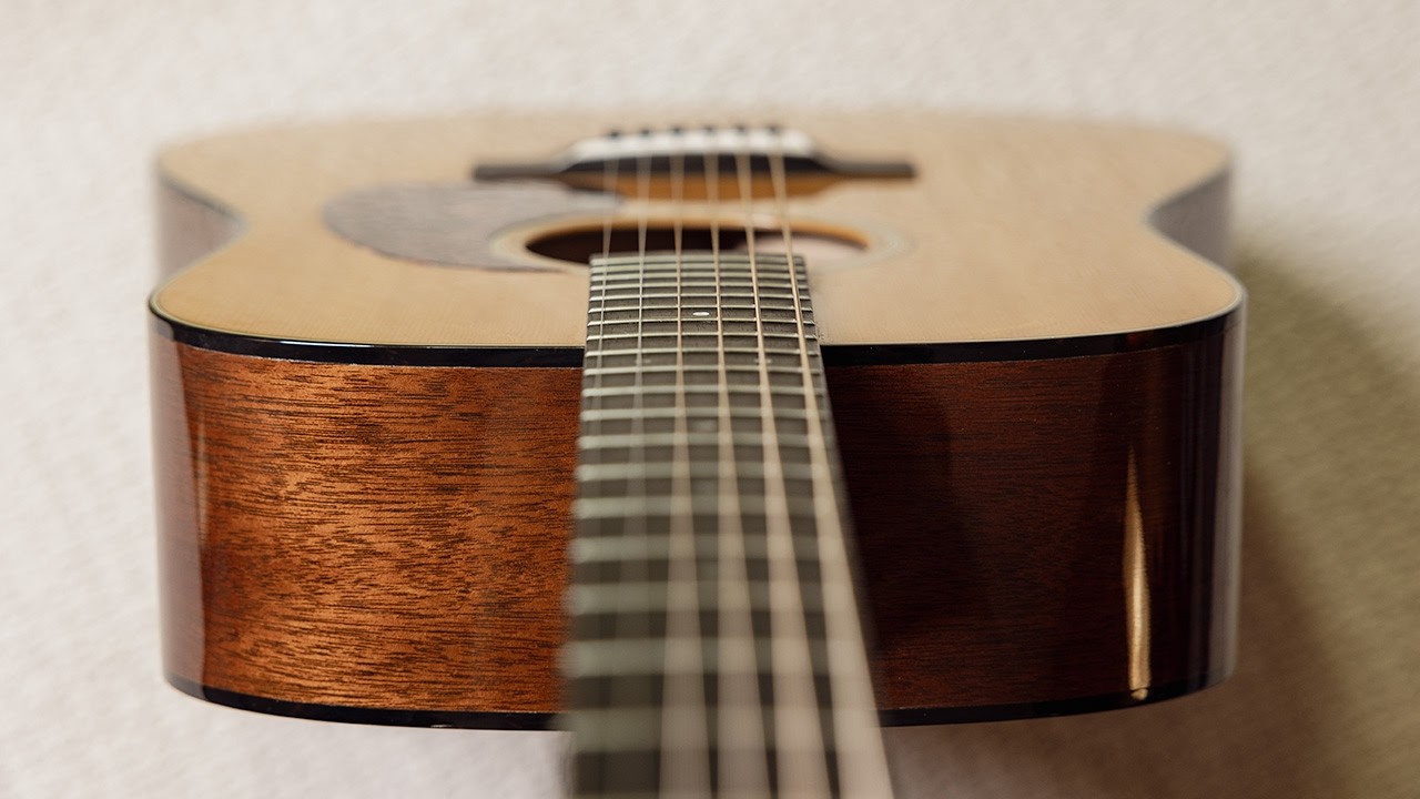 Step-by-step Acoustic Guitar Restring
