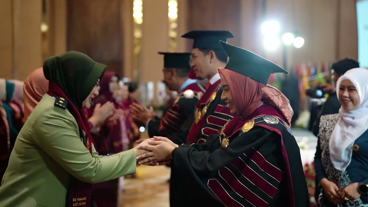 [HIGHLIGHT] WISUDA ITSK RS dr. SOEPRAOEN TA. 2024/2025 Genap