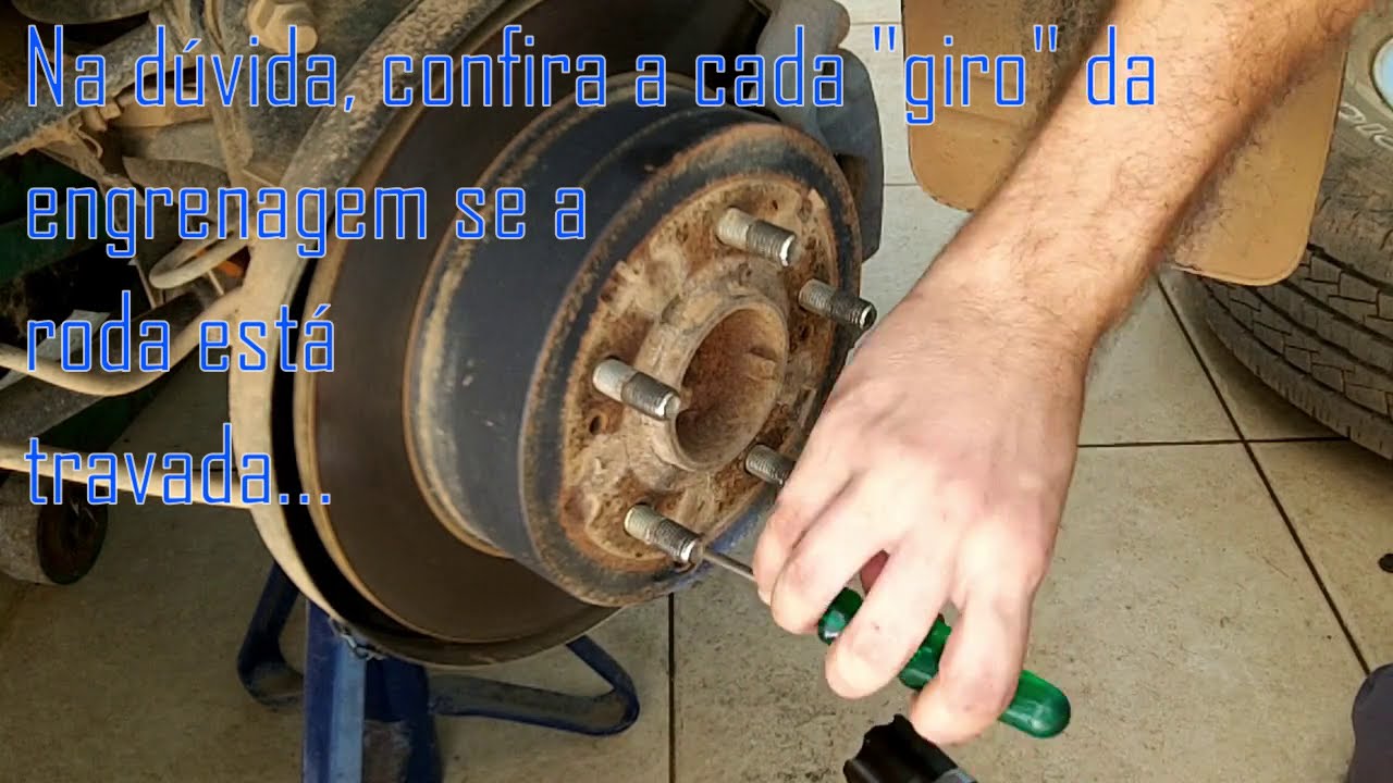 Como regular o freio de mão da Pajero TR4
