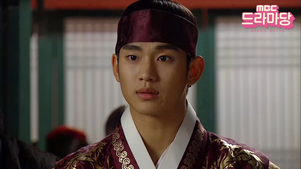 김수현, 한가인 보자마자 품에 와락!Cuddle a loved one