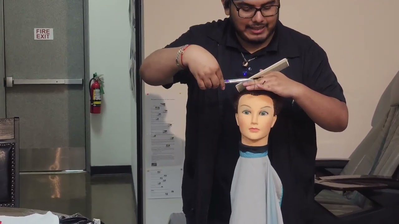 TDLR Class A Barber Practical Exam Haircut Procedure Spanish