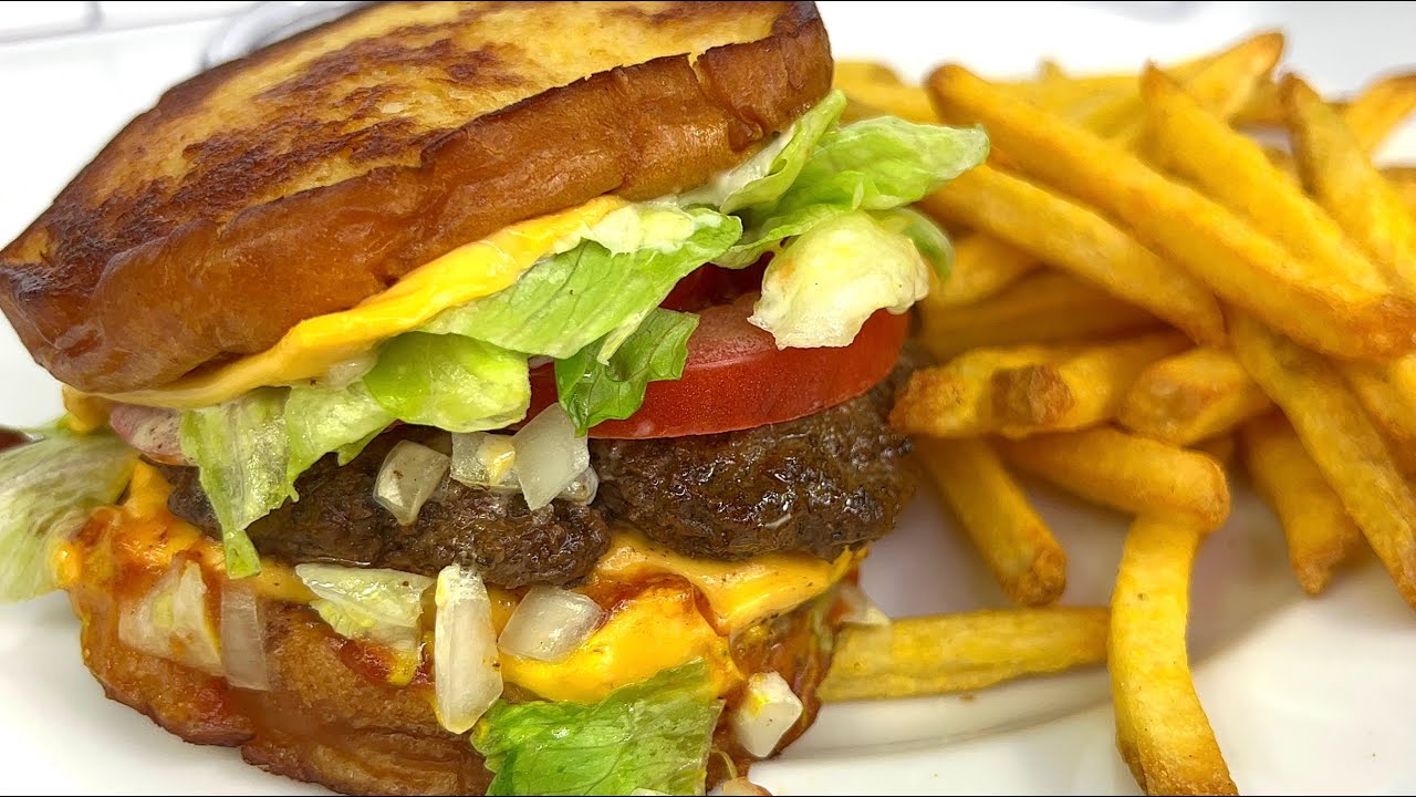 HOW TO MAKE THE FIVE GUYS GRILLED CHEESE CHEESEBURGER!