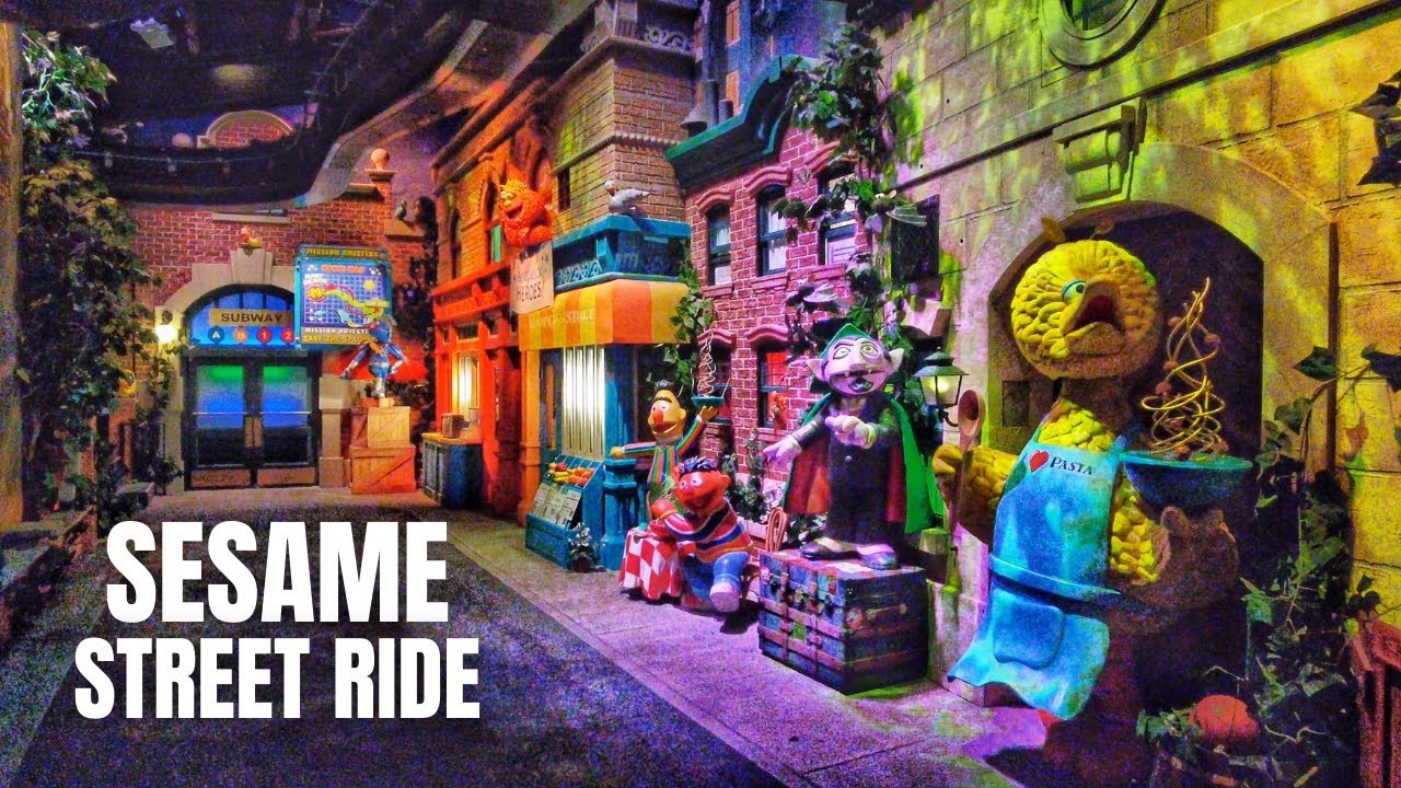 Universal Studios Singapore: Sesame Street Spaghetti Space Chase Ride