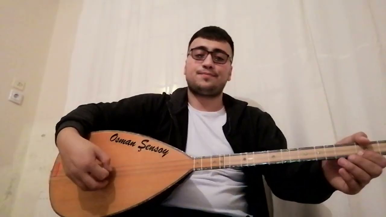 Deli Boran (Uzak yoldan geldim hasretin için)