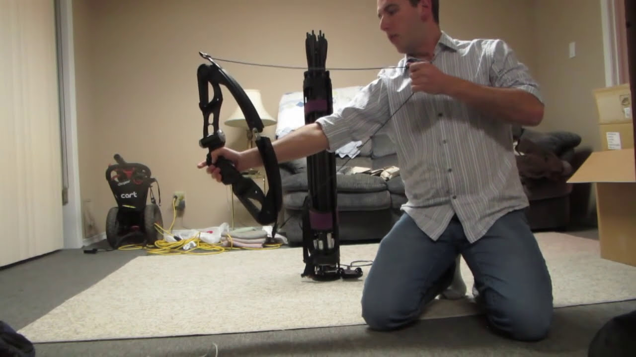 Hawkeye Bow and Quiver Explanation