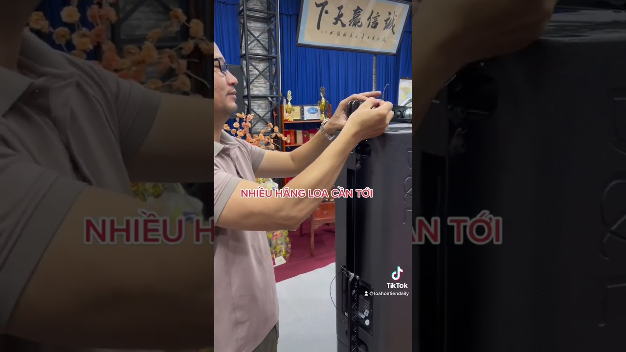 KHUNG TREO LOA HOẢ TIỄN ,độ khung loa khủng