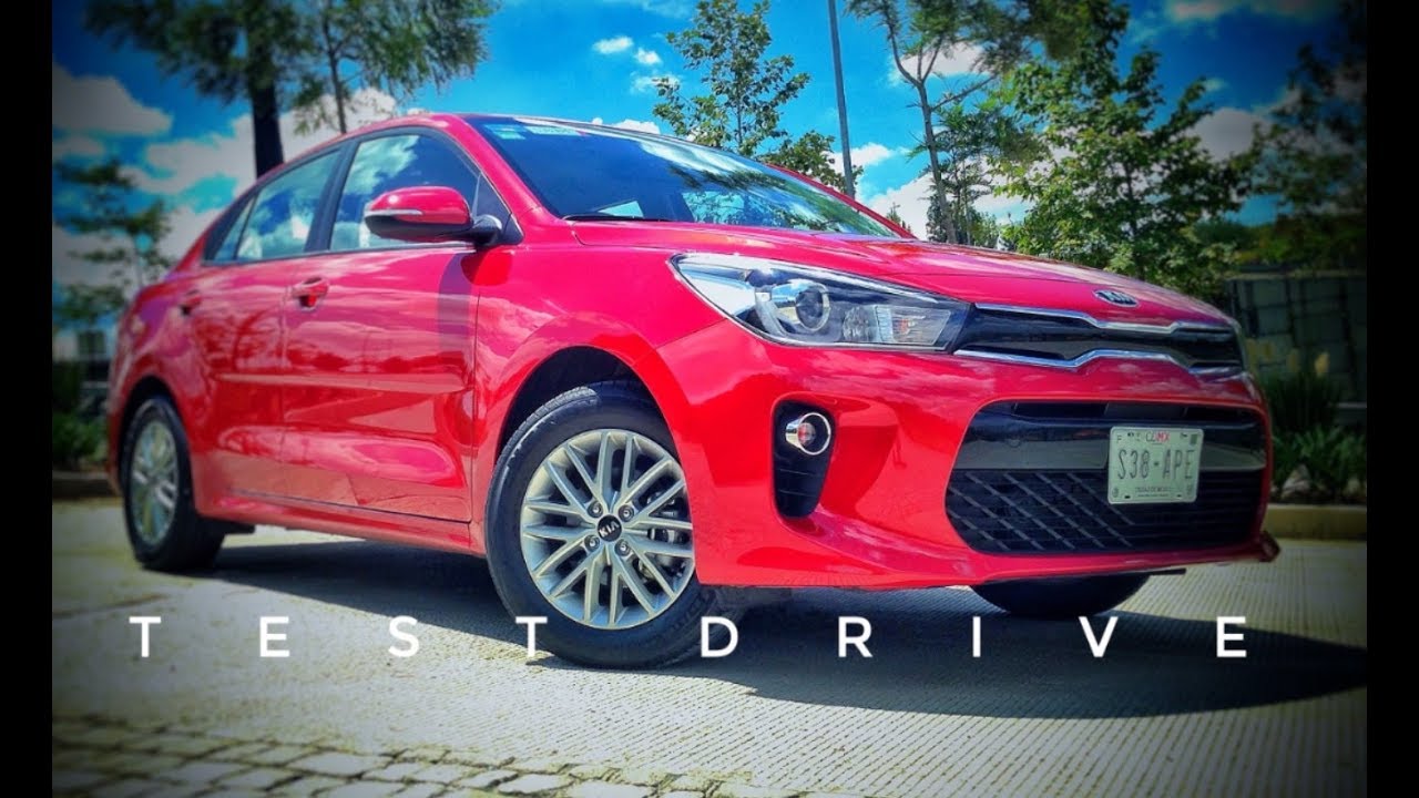 KIA Rio Sedán 2018 - Prueba de Manejo