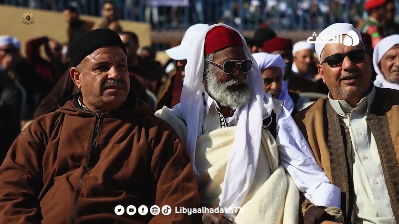 الاستقبال الشعبي الكبير للقائد العام المشير خليفة حفتر أثناء زيارته إلى مدينة الشهداء اجدابيا