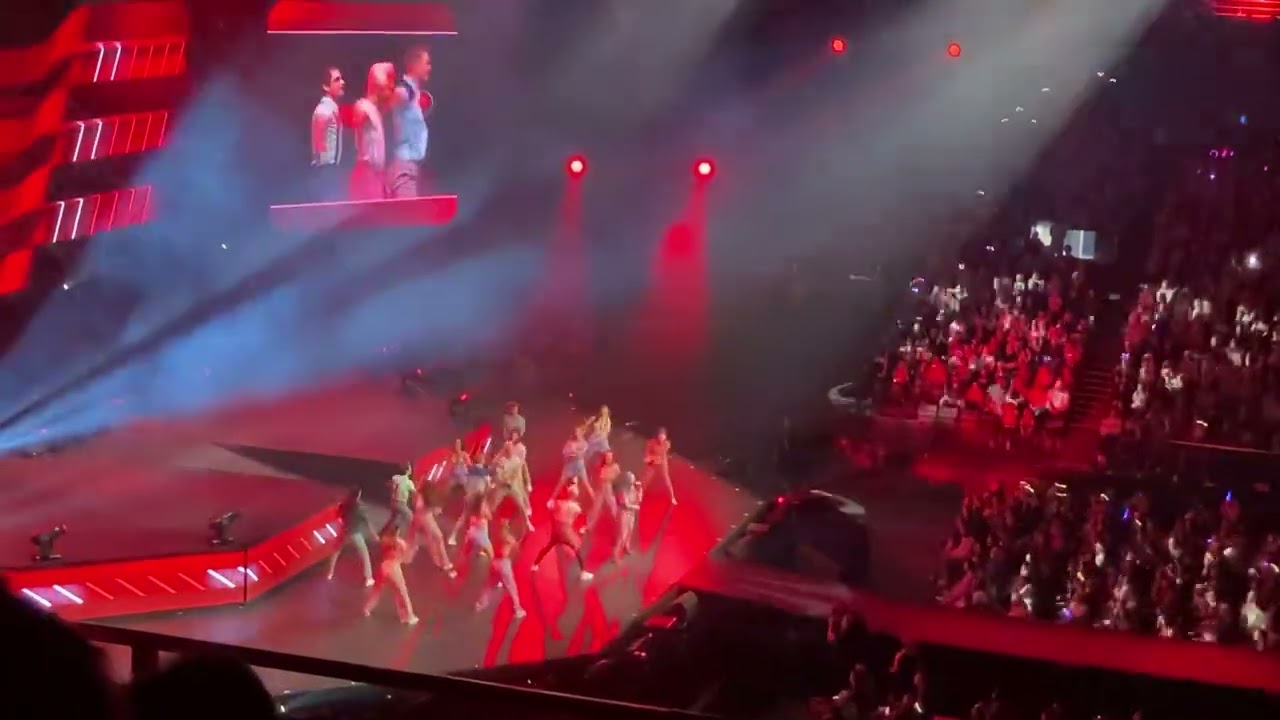 Like me in concert 2023 opening