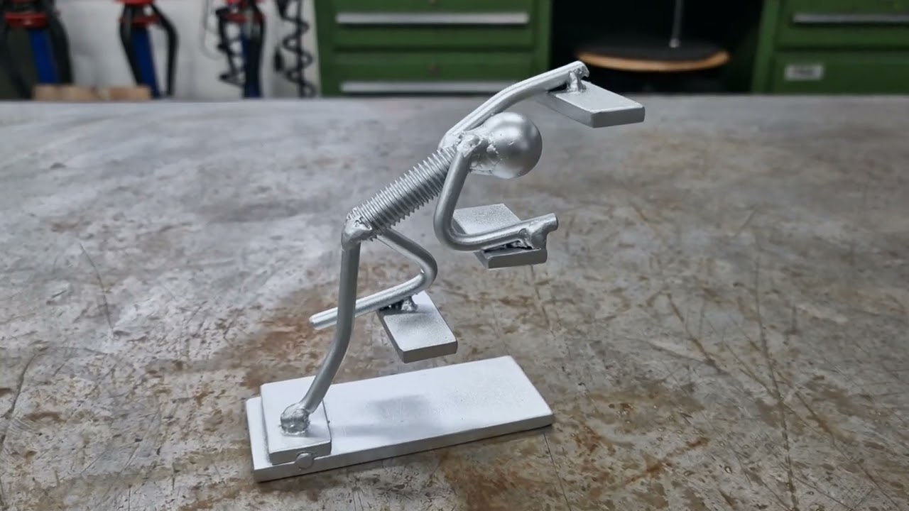 Altmetall Figuren 