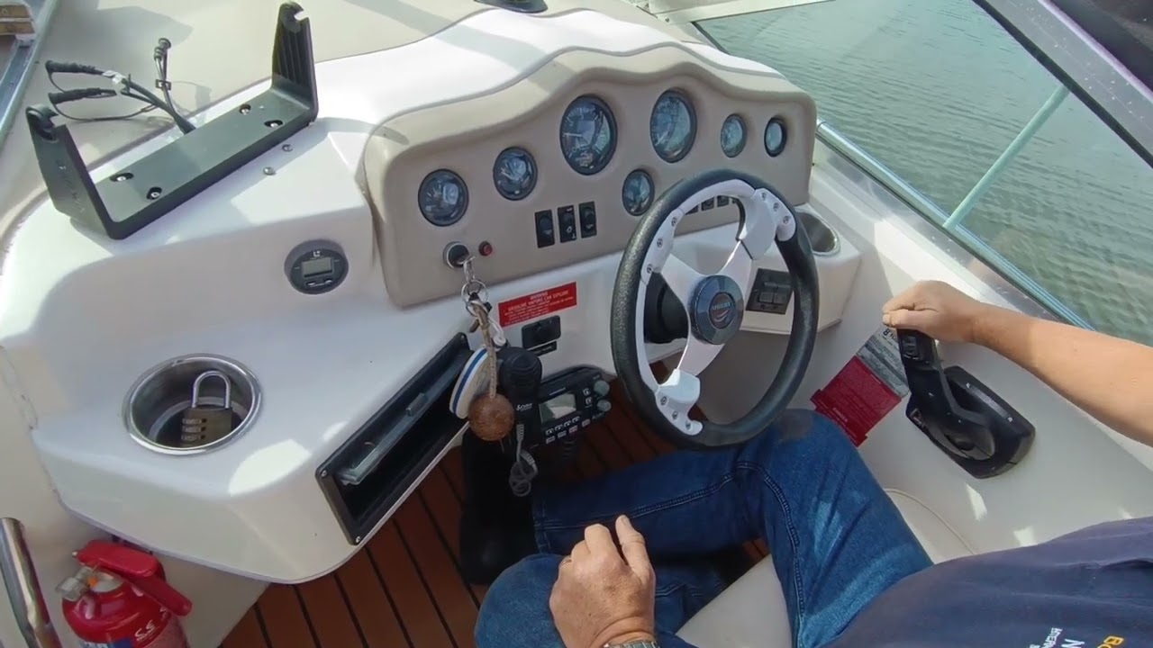 Sea Ray 230 DA  - Boatshed - Boat Ref#345003