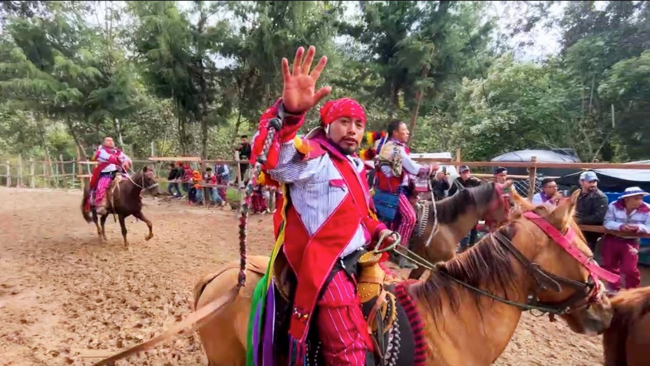 1 de Noviembre, Carrera de Caballos En Todos Santos C 2024