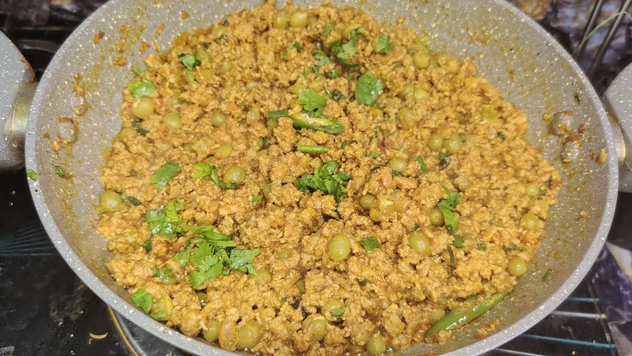 Dhaba style matar kheema 