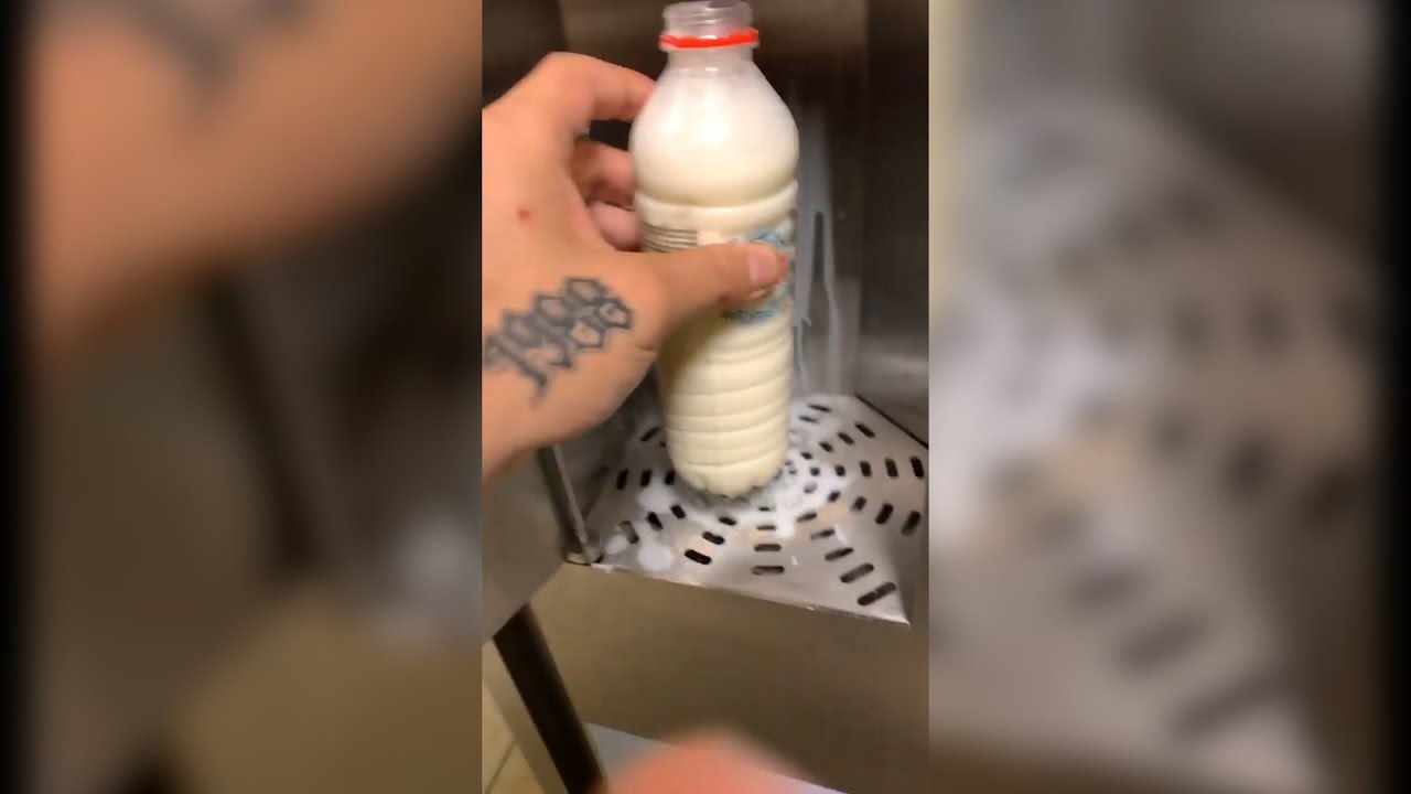 Monte auf Milch-Mission😂 MontanaBlack Instagram Story
