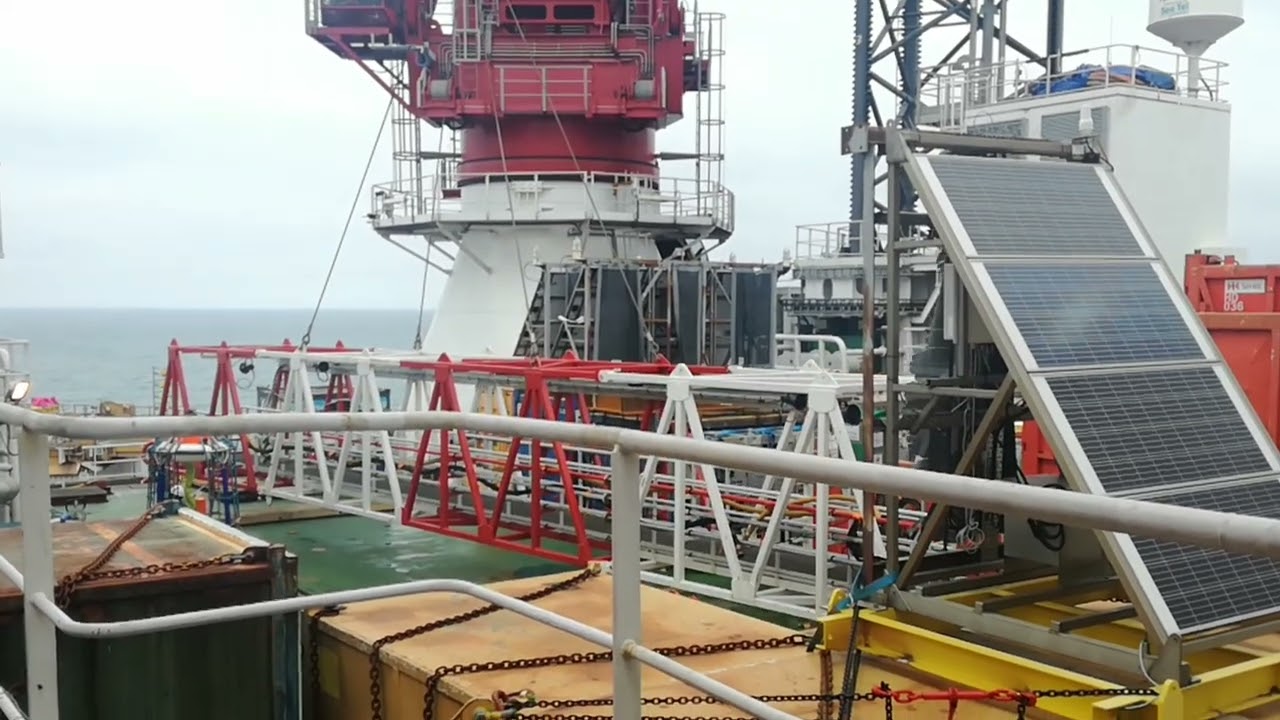 Offshore life - lifting bridge
