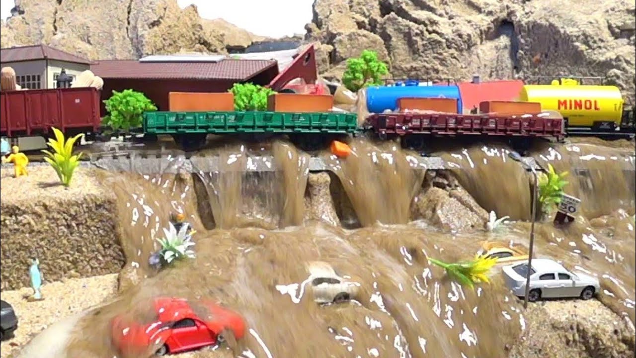 Dam Failure Near Railway Station With Train Models - Double Diorama Dam Breach