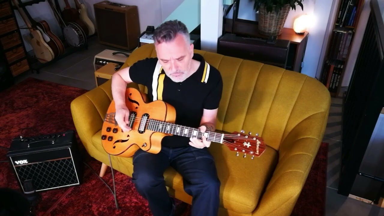 Harmony Guitar H62 1954 Natural