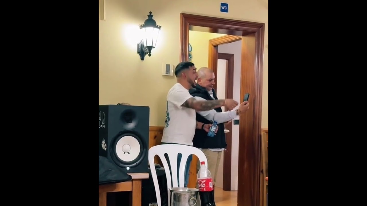 MONILLO DE ALICANTE, MOROCHO DE FERROL ft JosemusiCoficiaL (fiesta privada)