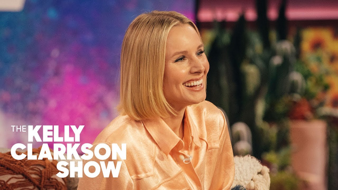 Kristen Bell On Meeting Elsa And Anna At Disneyland: 'Blink Twice If You Need To Be Rescued'