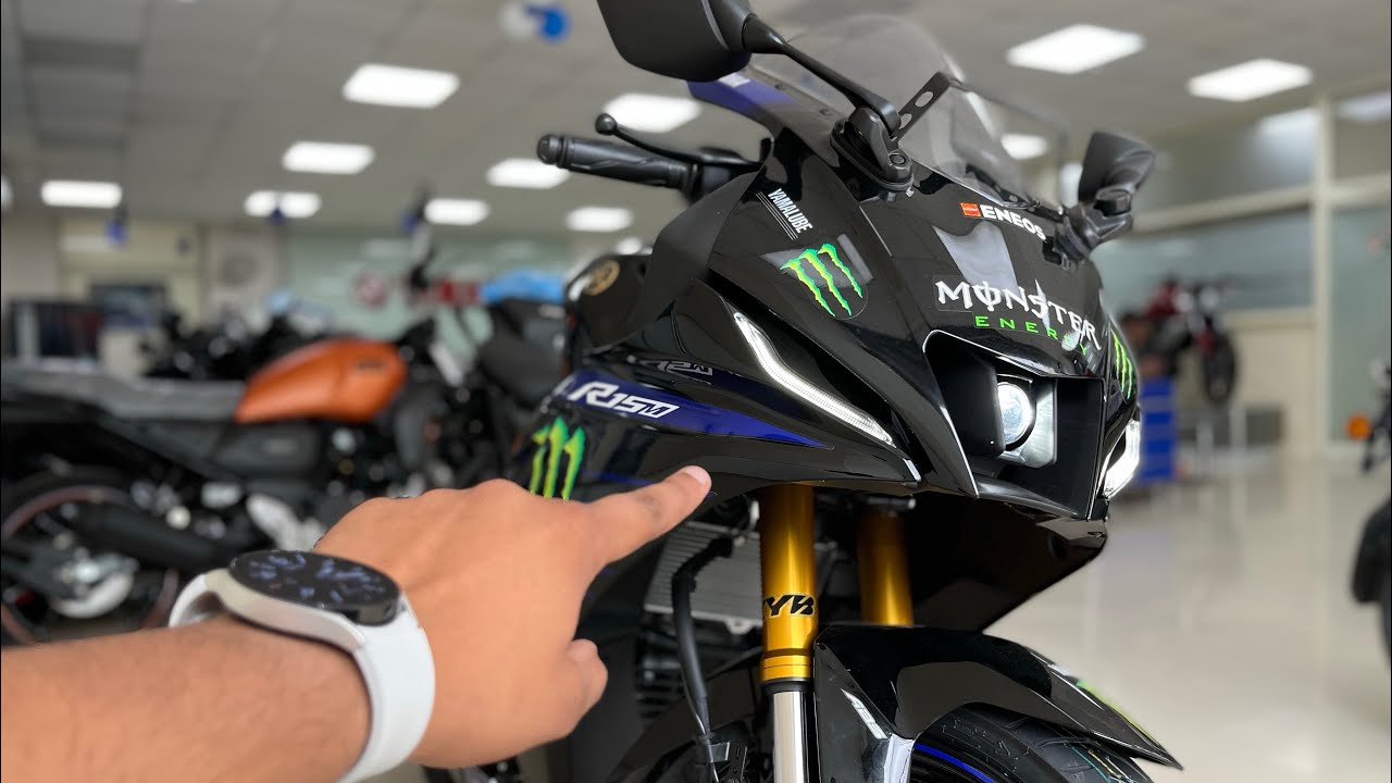 Finally, 2022 Yamaha R15M Monster Energy Edition ! New Changes & On Road Price ?