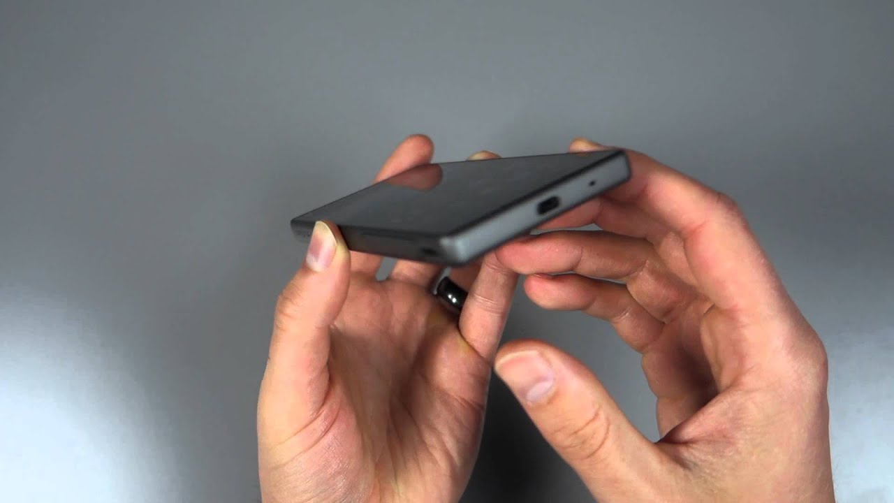 Sony Xperia Z5 Compact First Impressions and Tour!