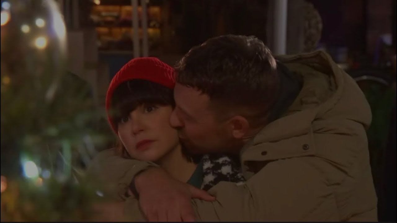 Darren and Nancy - 24th December part 2/2