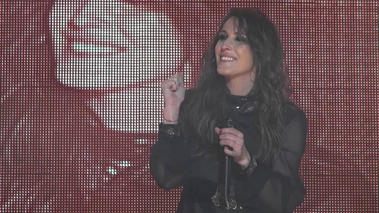 [16] ÁNGEL CAÍDO y TE VOY A OLVIDAR. Concierto Malú Palau Sant Jordi 2013
