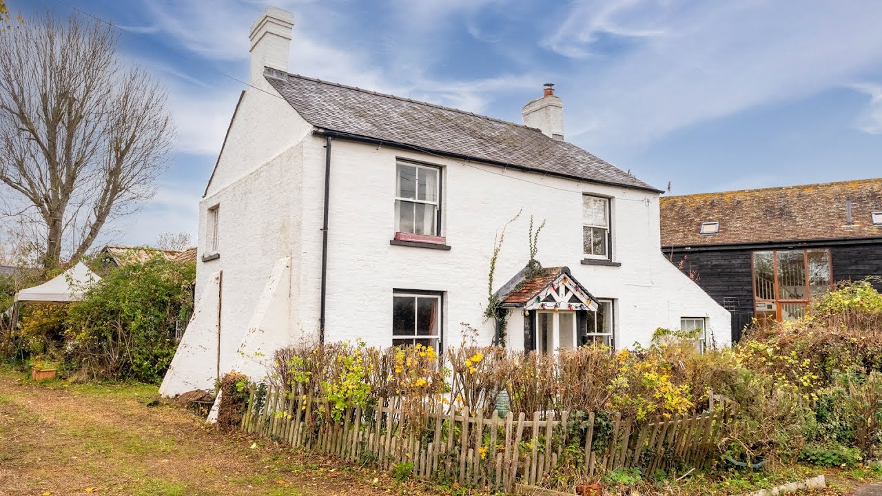 *VIDEO TOUR* The Drift, Oakington - Hockeys Estate Agent
