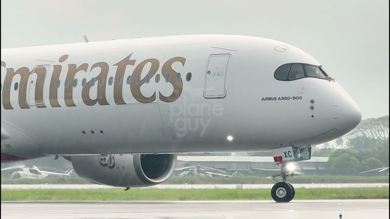 EMIRATES A350 MAKING ITS FIRST EVER LANDING AT CMB 🇱🇰 | a_plane_guy