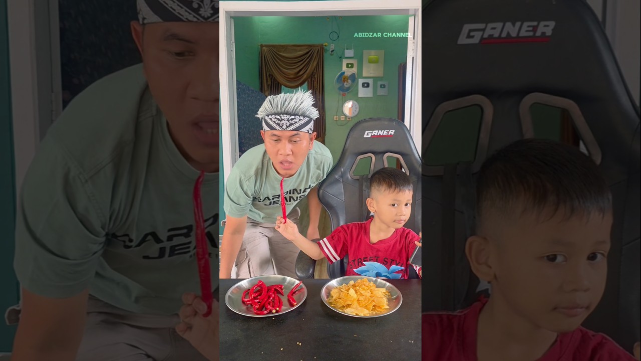 yang kedua dikasih cabe merah🤣🤣